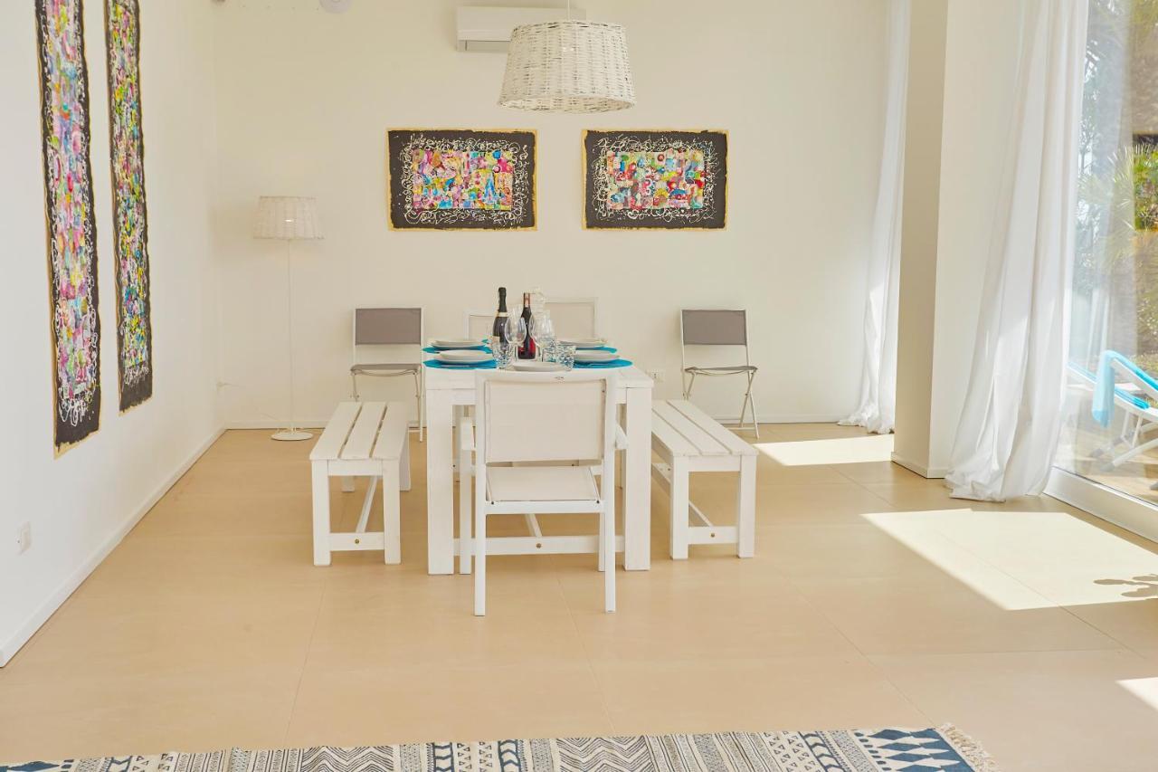 Casa Sugli Scogli Villa Fontane Bianche Eksteriør bilde